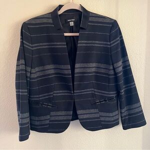 Nine West Women’s Blazer Suit Jacket 3/4 sleeve Stripe design Sz 6